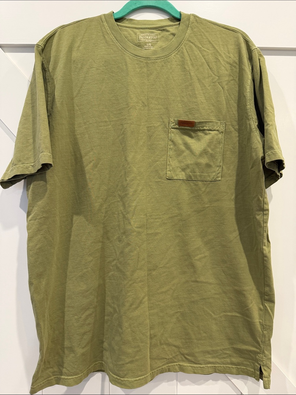 Pendleton Short-Sleeve Pocket Tee in Olive